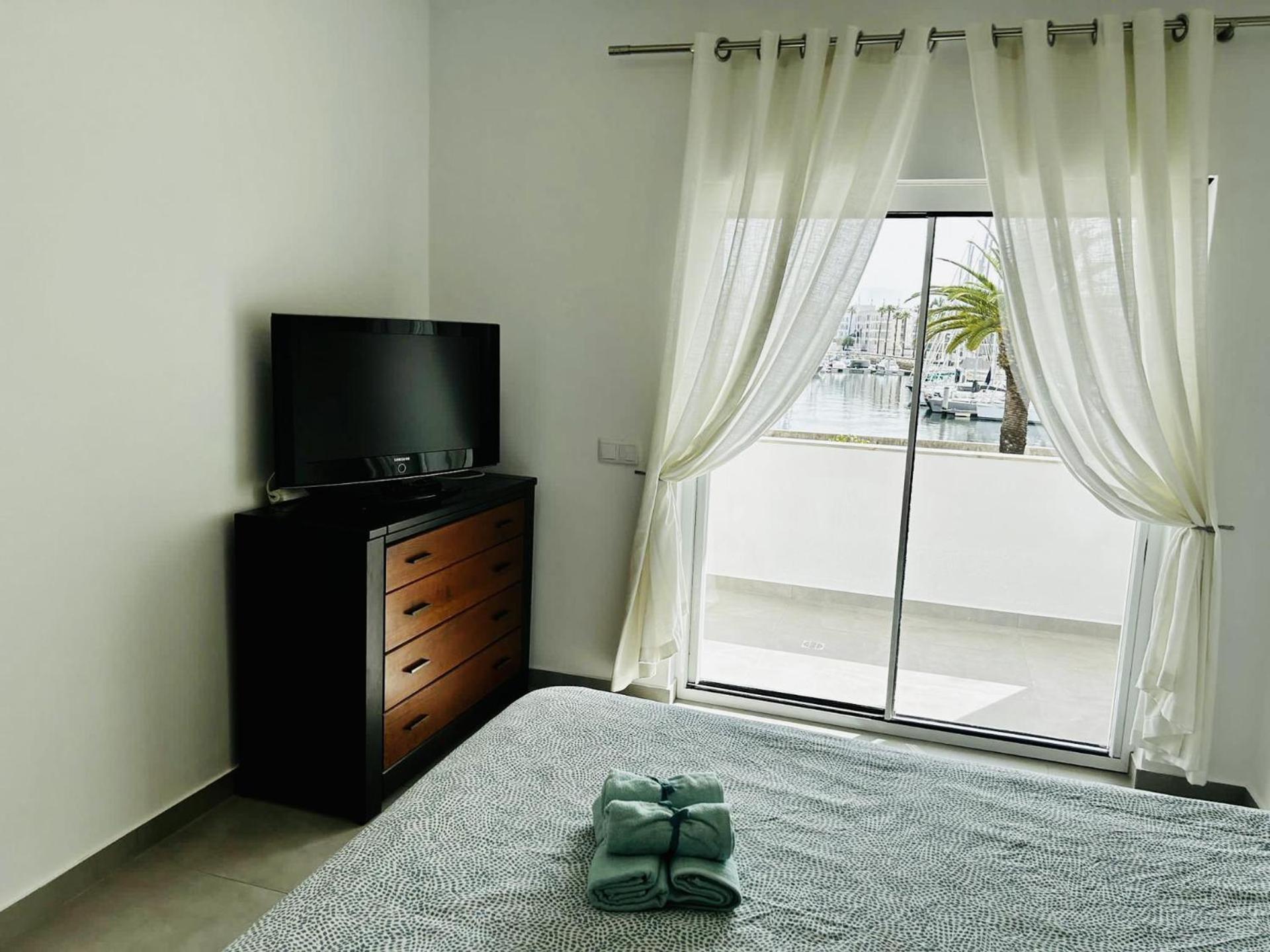 Studio Apt With Spectacular Views Of Lagos Marina Exteriör bild